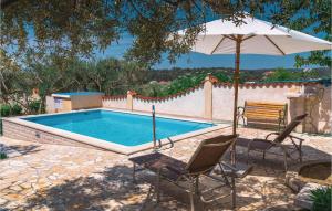 Nice home in Banjol with 2 Bedrooms WiFi and Outdoor swimming pool