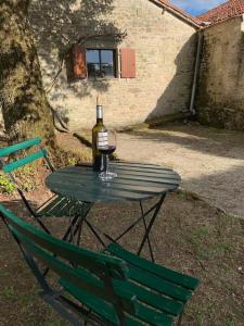 Villas Uniquely Private Holiday Villa in the Charente : photos des chambres