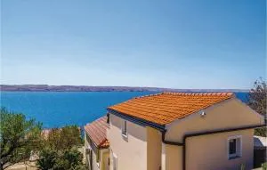 Awesome Apartment In Karlobag With Wifi - Šarići