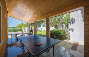 Holiday Home Mlaginje Iii