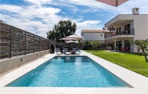 Cozy Apartment In Medulin