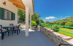 2 Bedroom Gorgeous Home In Klenovica