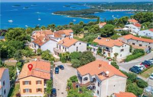 Lovely Home In Vrsar With Outdoor Swimming Pool 