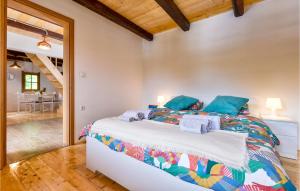 3 Bedroom Lovely Home In Hrnjanec 