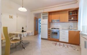 Beautiful Apartment In Zadar With 1 Bedrooms And Wifi