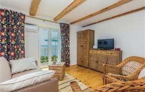 1 Bedroom Lovely Apartment In Stara Baska 