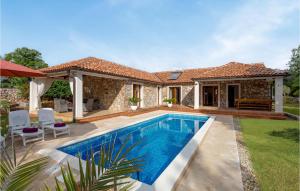 4 Bedroom Nice Home In Gostinjac