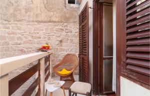 Gorgeous Home In Pucisca With Wifi