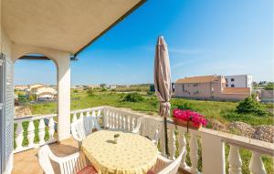 1 Bedroom Cozy Apartment In Privlaka