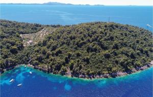 Holiday Home Brna Kosirina