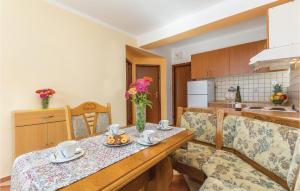 Amazing Apartment In Labin With 2 Bedrooms, Wifi And Outdoor Swimming Pool