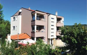 Beautiful Apartment In Bibinje With Wifi, 1 Bedrooms And Outdoor Swimming Pool