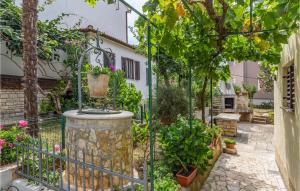 2 Bedroom Stunning Apartment In Rovinj