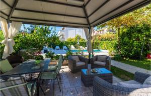 Apartment Kastel Stari 19