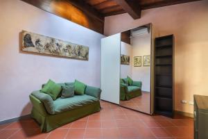 2 bedroom apartment with terrace