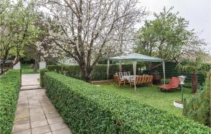 Beautiful Apartment In Pula With Wifi