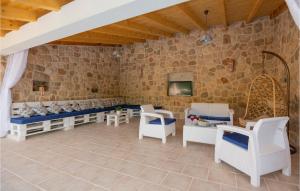 Nice Home In Poljica Imotska