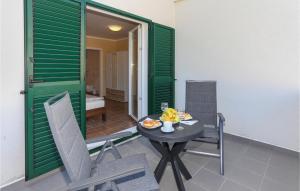 Lovely Apartment In Kastel Stari