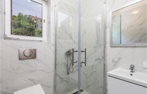 Gorgeous Apartment In Matulji With Wifi