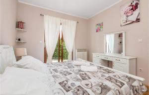 Gorgeous Apartment In Matulji With Wifi