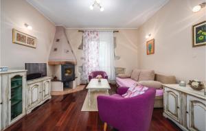 Beautiful Home In Breg 