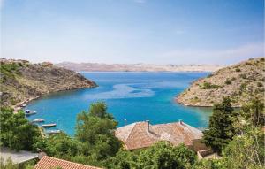 Stunning Apartment In Cesarica With Wifi