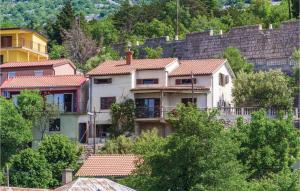 Amazing Apartment In Cesarica With Wifi