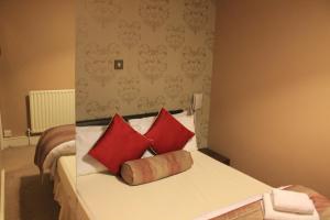Double Room room in Skylark Guest House
