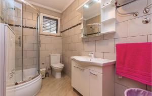 Cozy Apartment In Crikvenica With House Sea View 