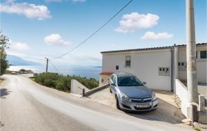 1 Bedroom Lovely Apartment In Pisak