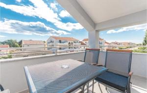 Nice Apartment In Biograd Na Moru With Kitchen