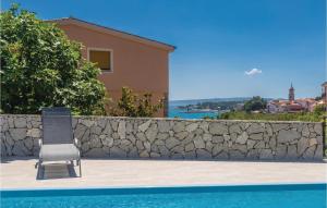 Beautiful Apartment In Krk With 2 Bedrooms, Wifi And Outdoor Swimming Pool