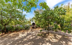 2 Bedroom Stunning Apartment In Punat 