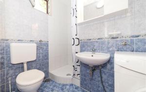 Studio Apartment In Kastel Kambelovac