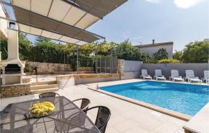 Beautiful Home In Pula With Sauna