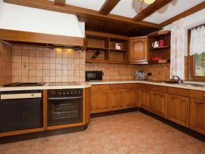 Apartment in Pettneu near St Anton Ski Slopes