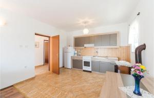 Awesome Apartment In Kustici With House Sea View 