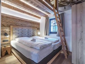 Luxurious holiday home in Piesendorf with sauna