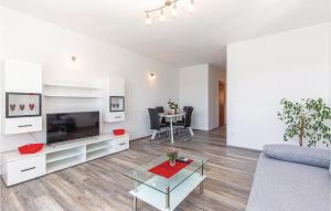 Gorgeous Apartment In Crikvenica With Wifi 