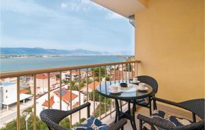 Two-Bedroom Apartment Misevac With Sea View 07