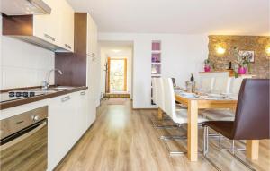 Beautiful Home In Medveja