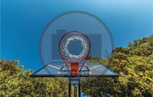 Amazing Apartment In Galizana With Wifi