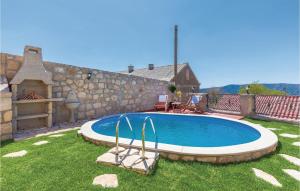Nice home in Grizane with 2 Bedrooms WiFi and Outdoor swimming pool