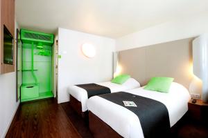 Hotels Campanile Valenciennes - Petite-Foret : photos des chambres