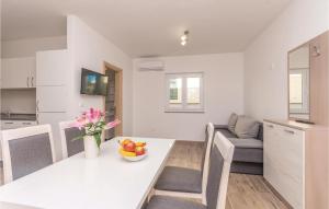 One-Bedroom Apartment In Biograd Na Moru