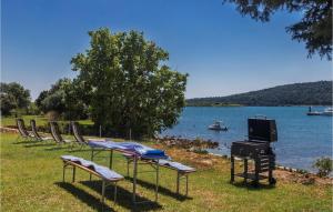 0Bedroom Apartment in Pomer