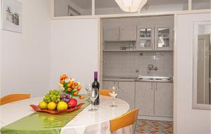 Awesome Apartment In Sibenik With 1 Bedrooms And Wifi