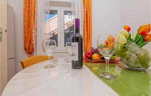 Awesome Apartment In Sibenik With 1 Bedrooms And Wifi