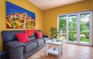 Amazing Apartment In Umag With Wifi