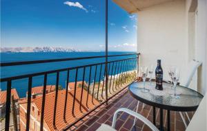 Stunning Apartment In Senj With 3 Bedrooms And Wifi